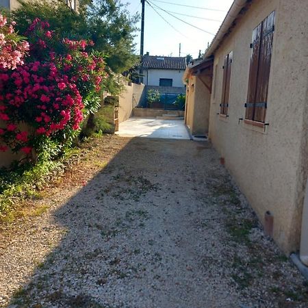 Maison Individuellle Provencale Villeneuve-les-Avignon Luaran gambar